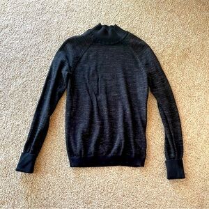 Lululemon women’s turtleneck mock neck knit sweater black silver metallic 2